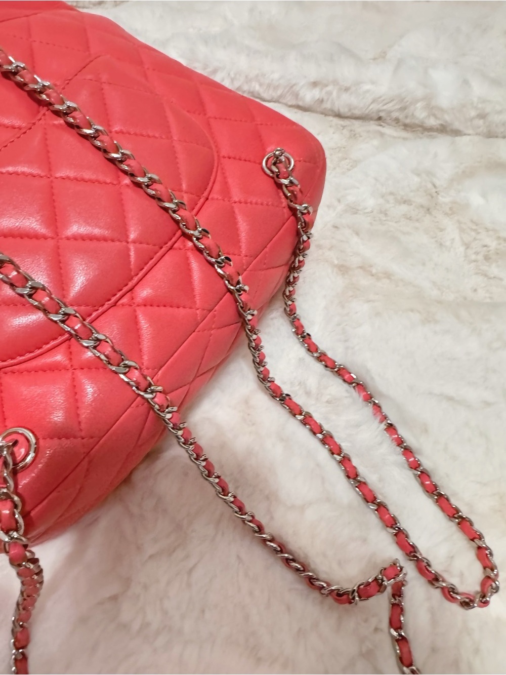 Chanel Red Quilted Backpack In Seoul - Picture 7 of 15